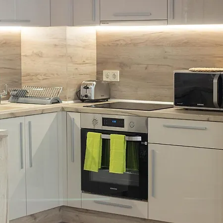 Apartment Downtown By Rv - Center